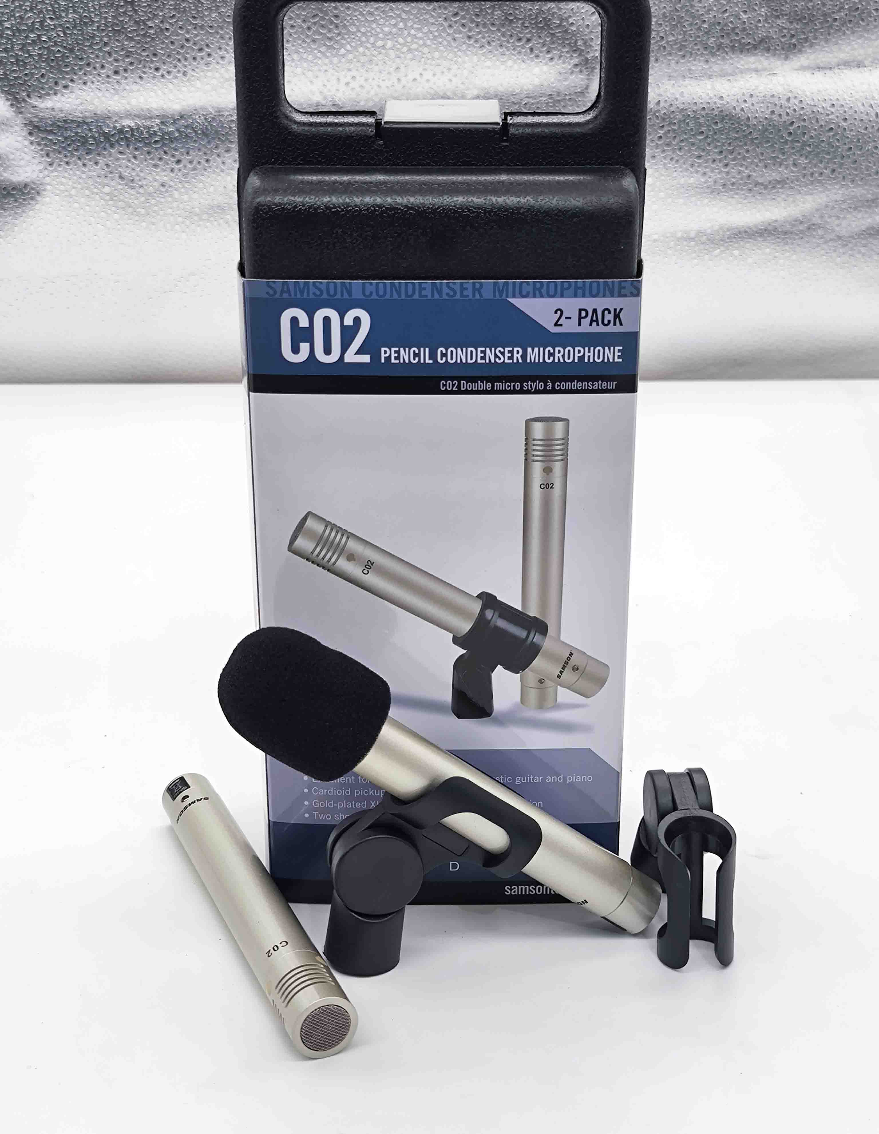 C02(图1)