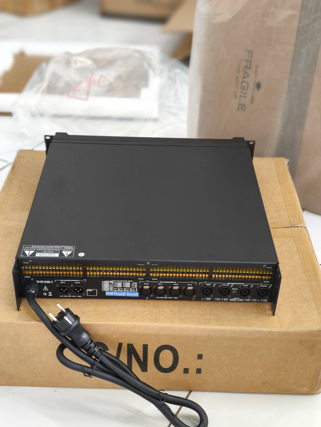 lab。FP20000Q(图11)